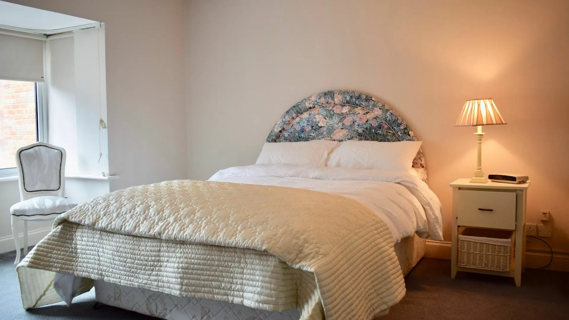 4 Bed Townhouse In Dublin Apartment 0*,